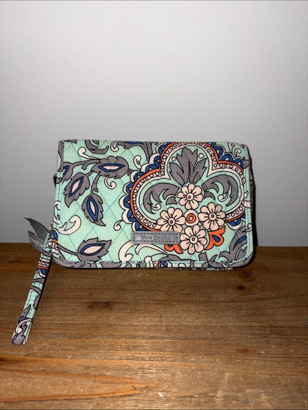 Vera Bradley Mint Paisley Floral Quilted Wristlet